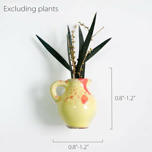 Mini Magnetic Vase (plants not included)